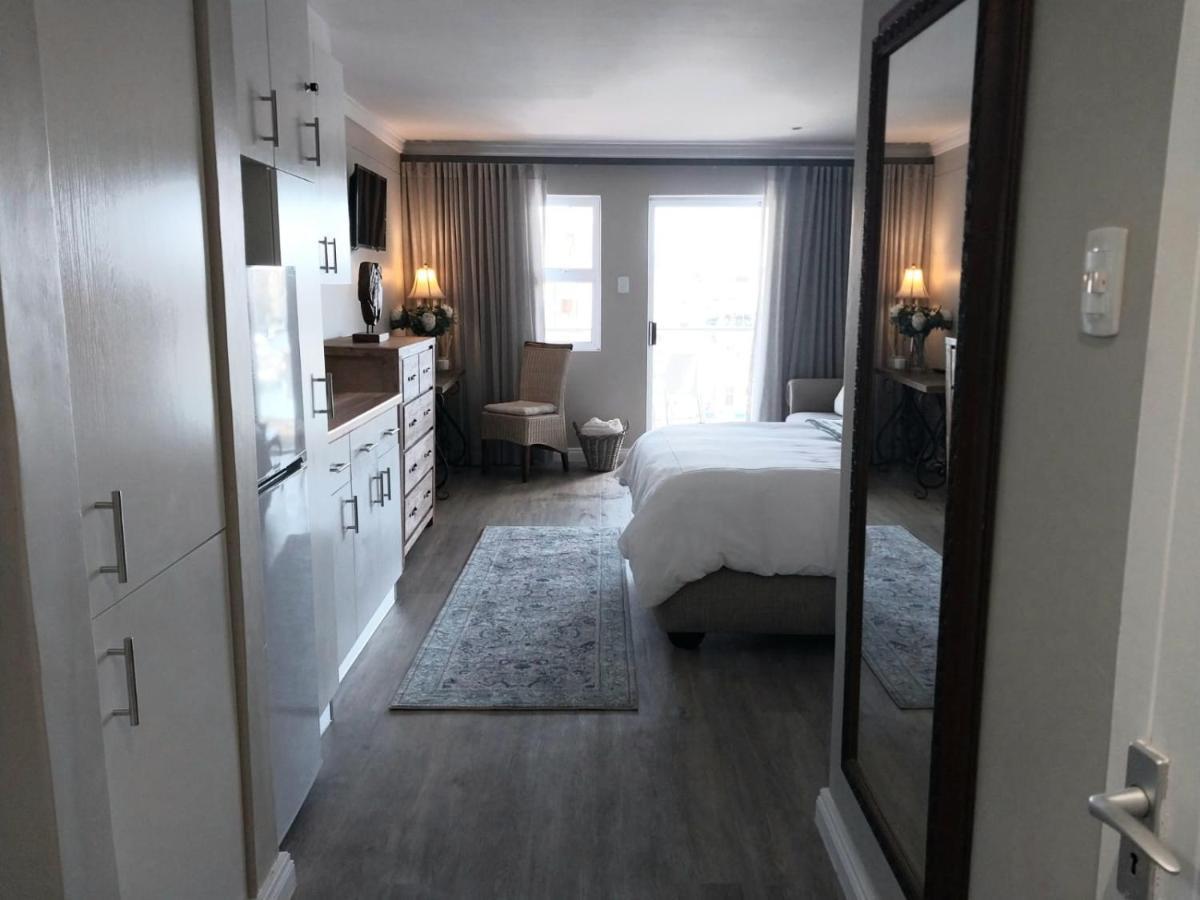 Apartamento Ships Bell 17B St Francis Bay Exterior foto